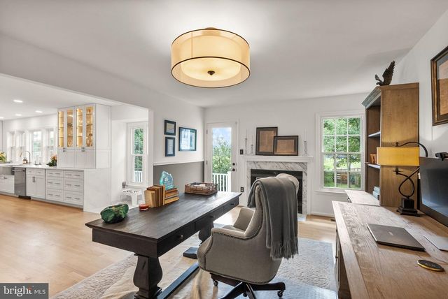 13459 STREAM VALLEY DR, Chantilly, VA 20151