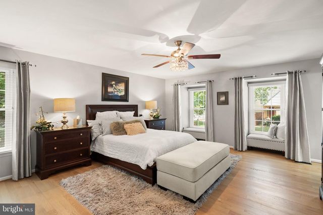 13459 STREAM VALLEY DR, Chantilly, VA 20151