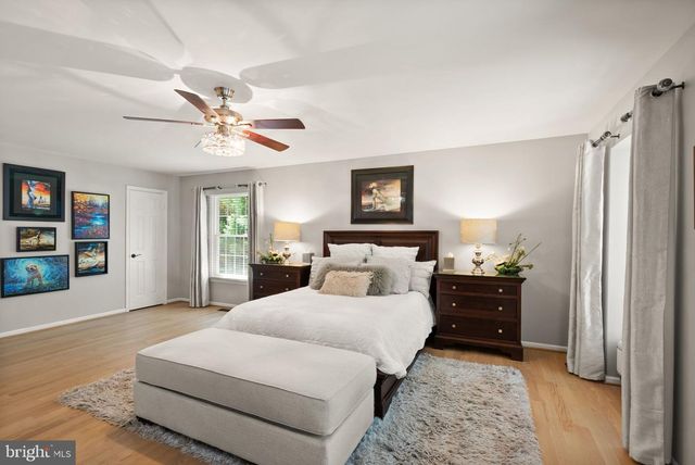 13459 STREAM VALLEY DR, Chantilly, VA 20151