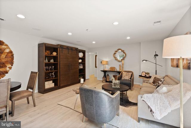 13459 STREAM VALLEY DR, Chantilly, VA 20151