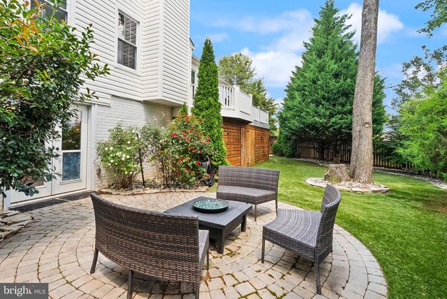 13459 STREAM VALLEY DR, Chantilly, VA 20151