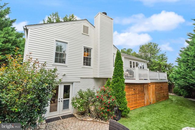 13459 STREAM VALLEY DR, Chantilly, VA 20151
