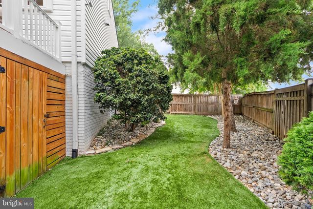 13459 STREAM VALLEY DR, Chantilly, VA 20151
