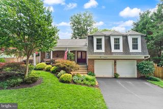 13459 STREAM VALLEY DR, Chantilly, VA 20151
