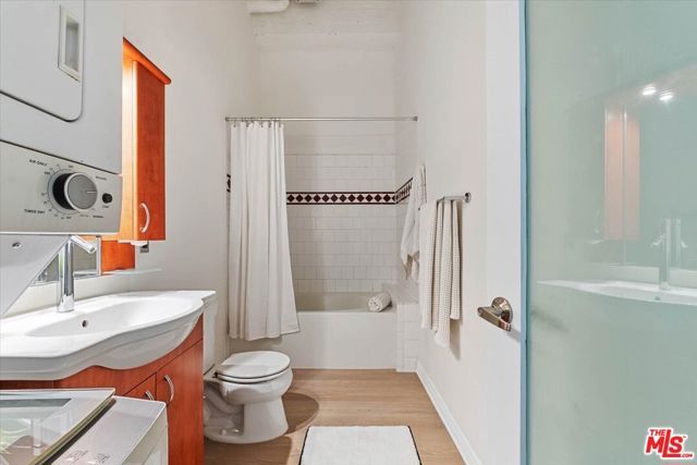 312 W 5th Street 222, Los Angeles, CA 90013