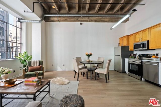312 W 5th Street 222, Los Angeles, CA 90013
