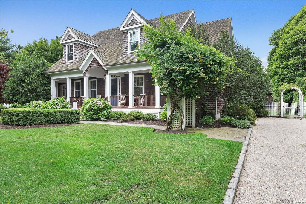 5 Anthony Lane, Quogue, NY 11959
