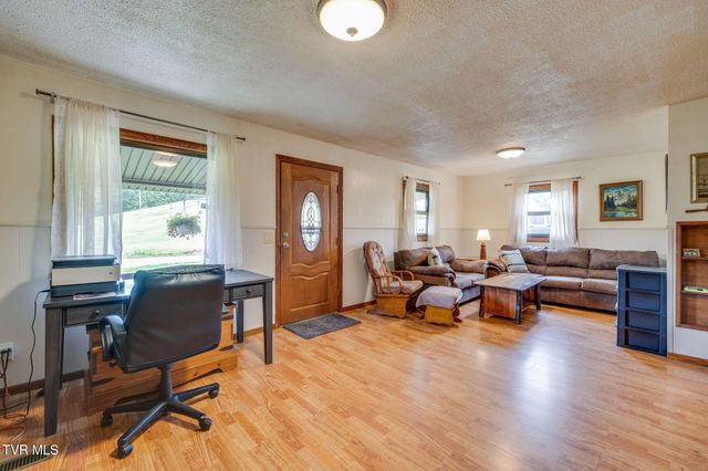 241 Donald Broyles Road, Chuckey, TN 37641