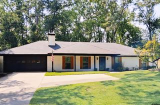 1404 Woodland Hills Drive, Whitehouse, TX 75791
