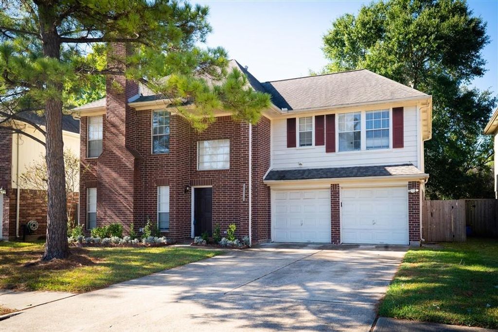 16434 Concord Falls Lane, Sugar Land, TX 77498