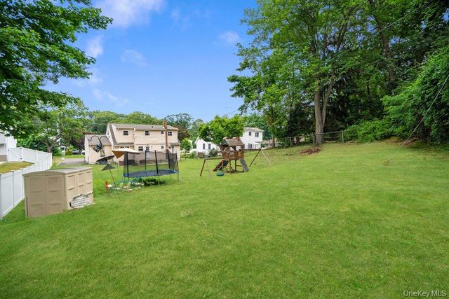 46 Falcon Drive, Hauppauge, NY 11788