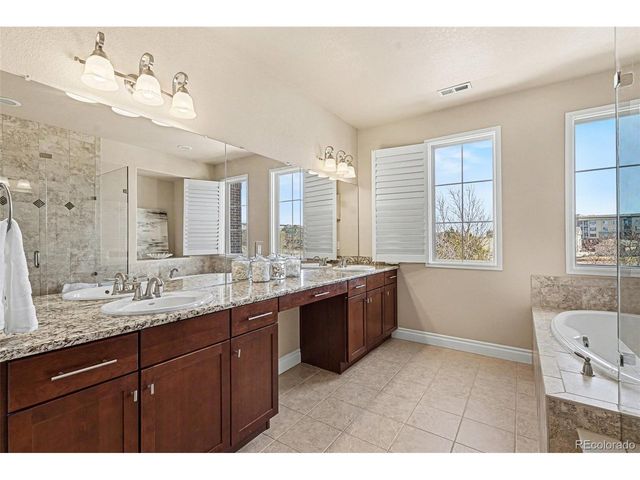 10197 Belvedere Ln, Lone Tree, CO 80124