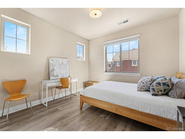 10197 Belvedere Ln, Lone Tree, CO 80124