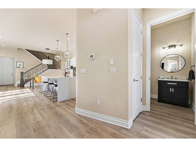 10197 Belvedere Ln, Lone Tree, CO 80124