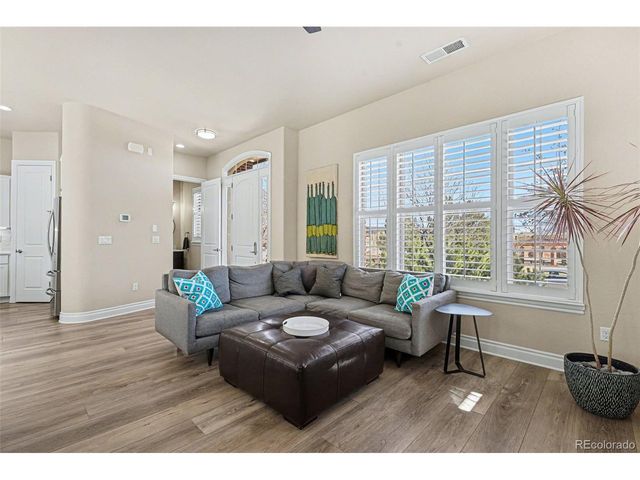 10197 Belvedere Ln, Lone Tree, CO 80124