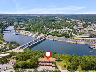 875 Knox Avenue, 2, Hollister, MO 65672