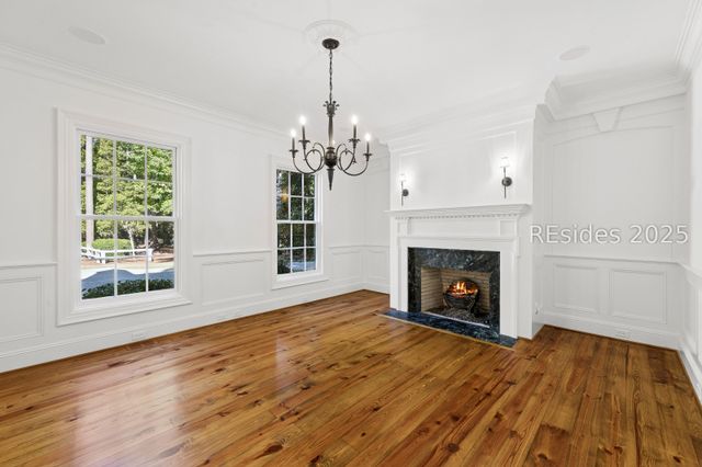 36 Belted Kingfisher Ln, Richmond Hill, GA 31324