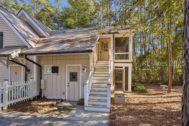 36 Belted Kingfisher Ln, Richmond Hill, GA 31324