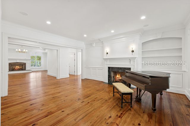 36 Belted Kingfisher Ln, Richmond Hill, GA 31324