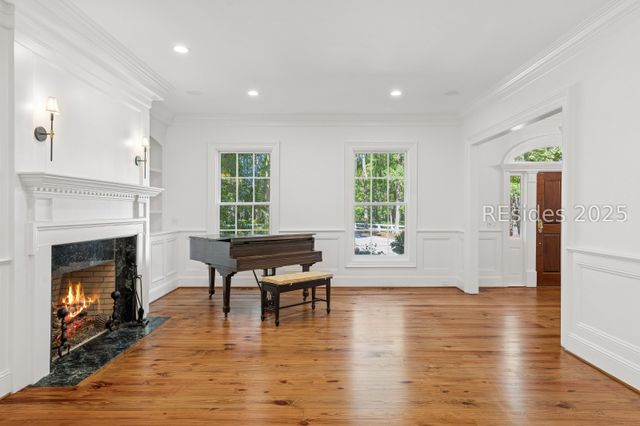 36 Belted Kingfisher Ln, Richmond Hill, GA 31324