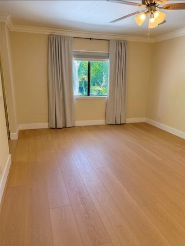 6691 Summerhill Court, Oak Park, CA 91377