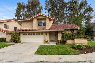 6691 Summerhill Court, Oak Park, CA 91377