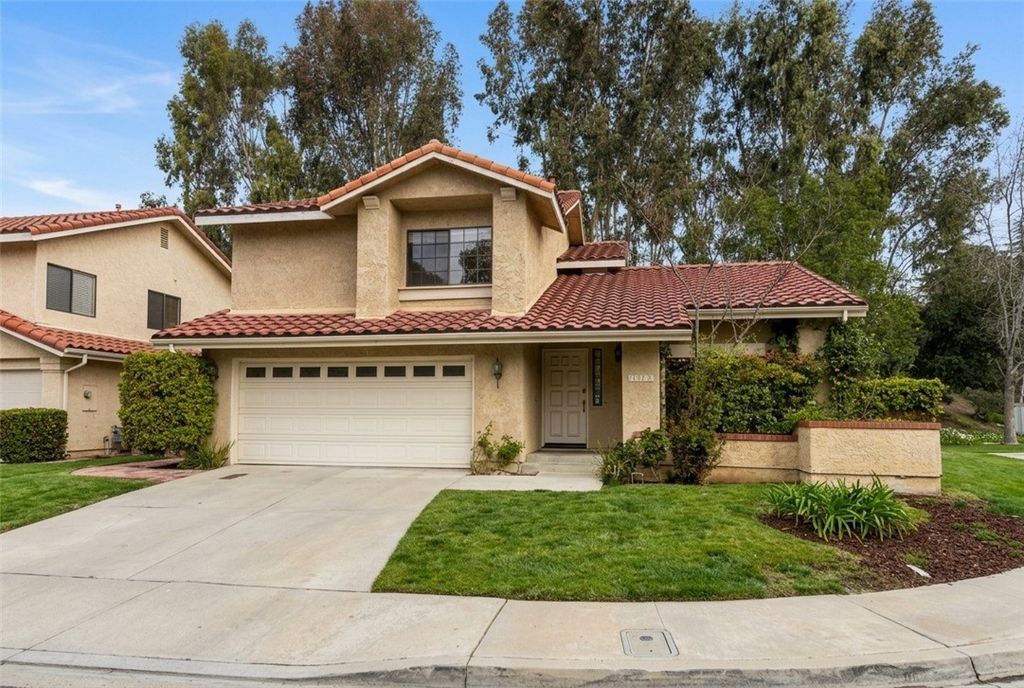 6691 Summerhill Court, Oak Park, CA 91377