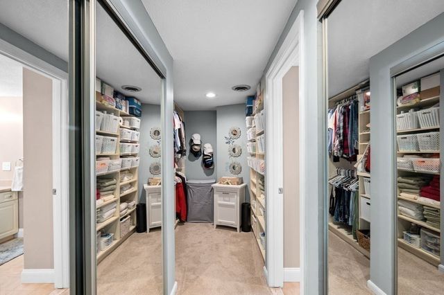 6 Majestic Way 6, Salem, MA 01970