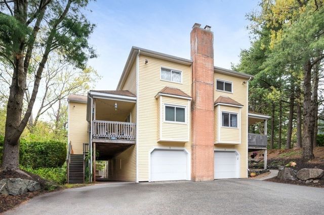 6 Majestic Way 6, Salem, MA 01970