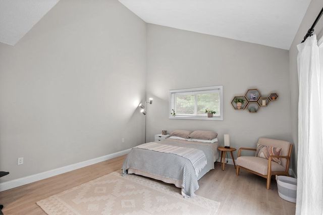 6 Majestic Way 6, Salem, MA 01970