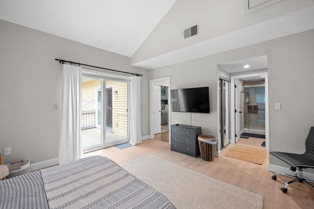 6 Majestic Way 6, Salem, MA 01970