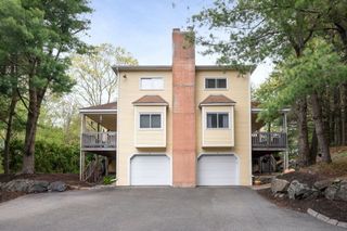 6 Majestic Way 6, Salem, MA 01970