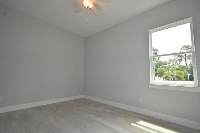 36777 THOMAS JEFFERSON ROAD, Dade City, FL 33525