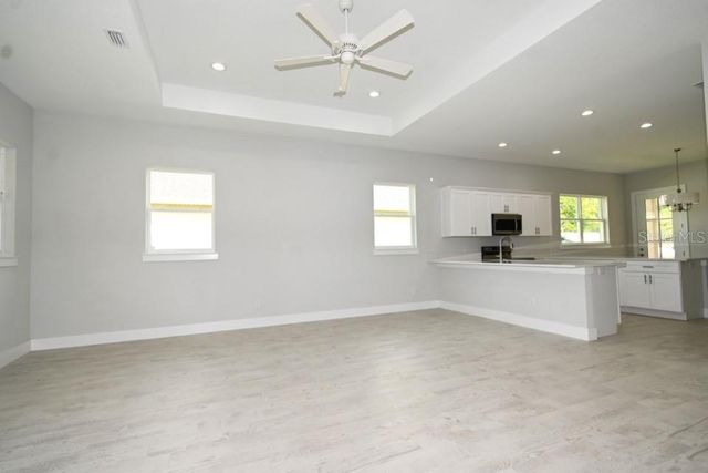 36777 THOMAS JEFFERSON ROAD, Dade City, FL 33525