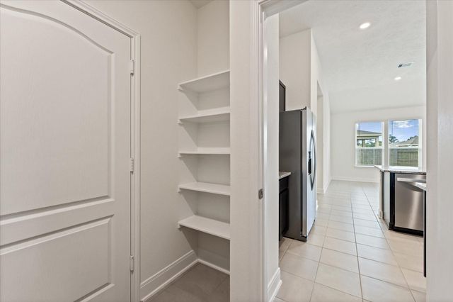 623 Coyote Canyon Court, Magnolia, TX 77354