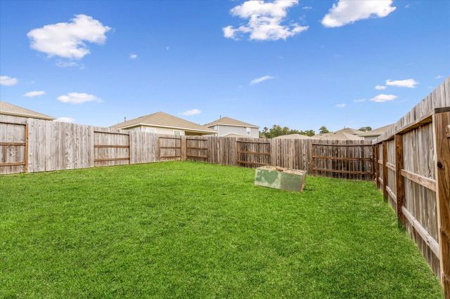 623 Coyote Canyon Court, Magnolia, TX 77354