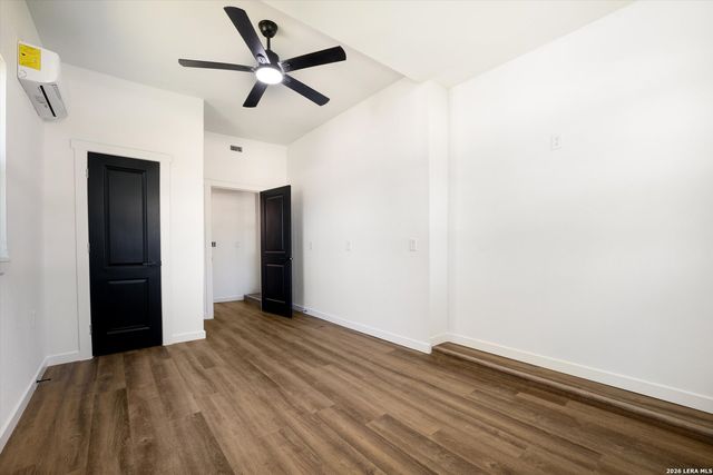 536 Commerce St, Pleasanton, TX 78064