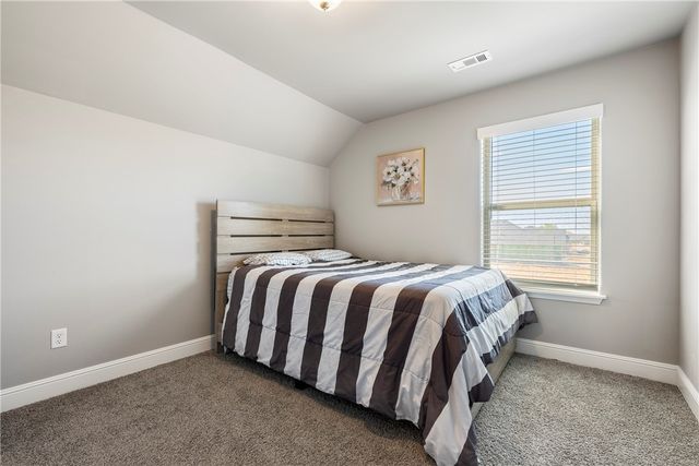 2041 Tallgrass Terrace, Centerton, AR 72719