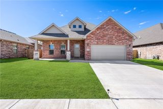 2041 Tallgrass Terrace, Centerton, AR 72719