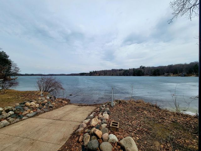 16056 Eagle Lake Lane, Brainerd, MN 56401