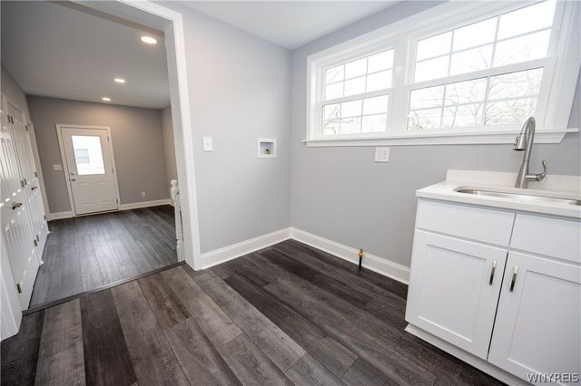 6861 Jewett Holmwood Road, Orchard Park, NY 14127