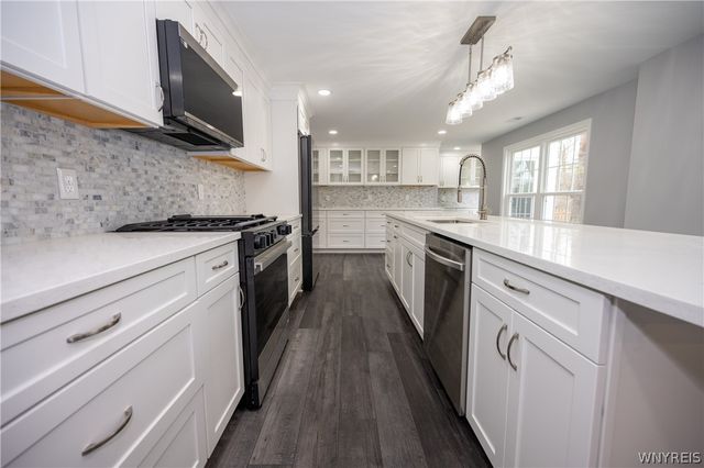 6861 Jewett Holmwood Road, Orchard Park, NY 14127