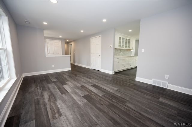 6861 Jewett Holmwood Road, Orchard Park, NY 14127