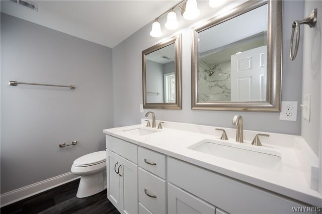 6861 Jewett Holmwood Road, Orchard Park, NY 14127