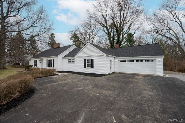 6861 Jewett Holmwood Road, Orchard Park, NY 14127