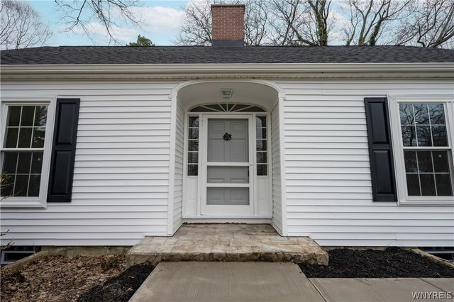 6861 Jewett Holmwood Road, Orchard Park, NY 14127