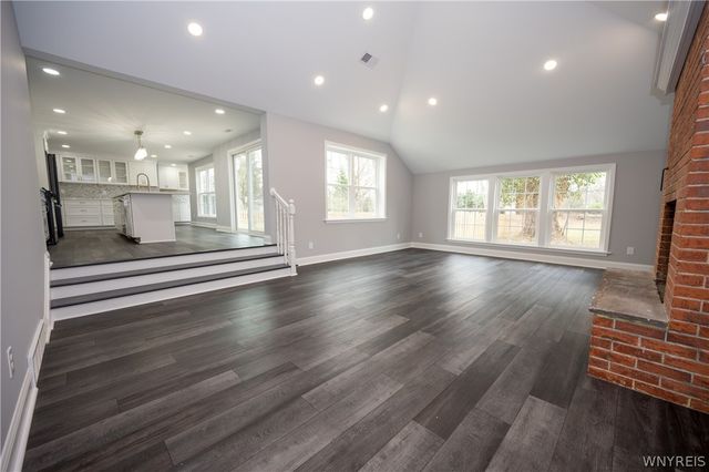 6861 Jewett Holmwood Road, Orchard Park, NY 14127