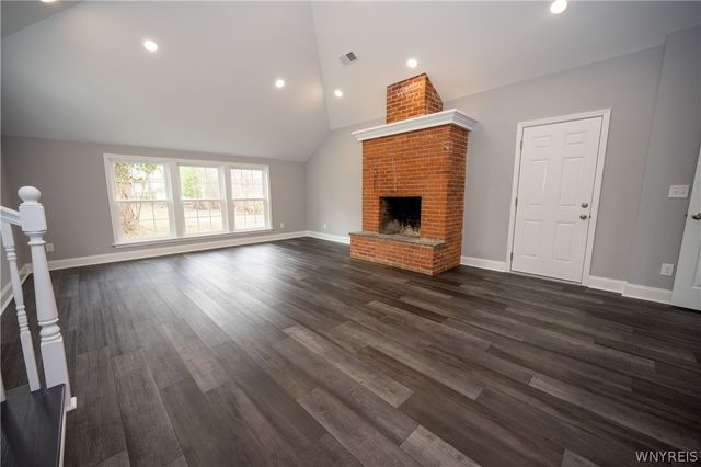 6861 Jewett Holmwood Road, Orchard Park, NY 14127