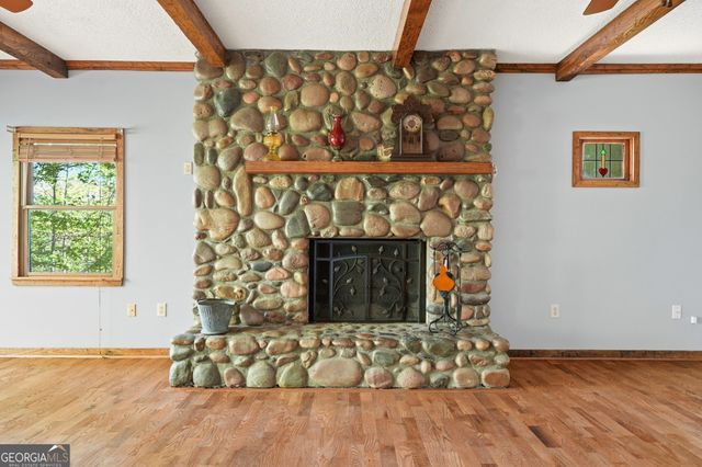170 High Ridge Road, Young Harris, GA 30582
