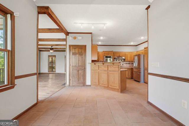 170 High Ridge Road, Young Harris, GA 30582